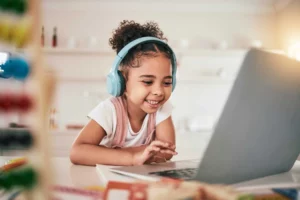 Veja como o mobile learning ajuda a aprender no meio digital.