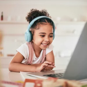 Veja como o mobile learning ajuda a aprender no meio digital.
