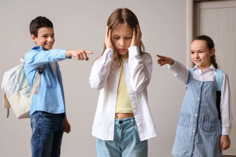 motivos para acabar com a violência nas escolas