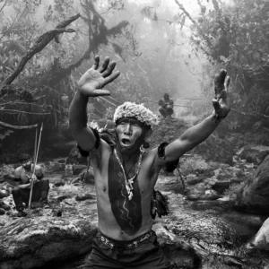 foto sebastiao salgado xama yanomami