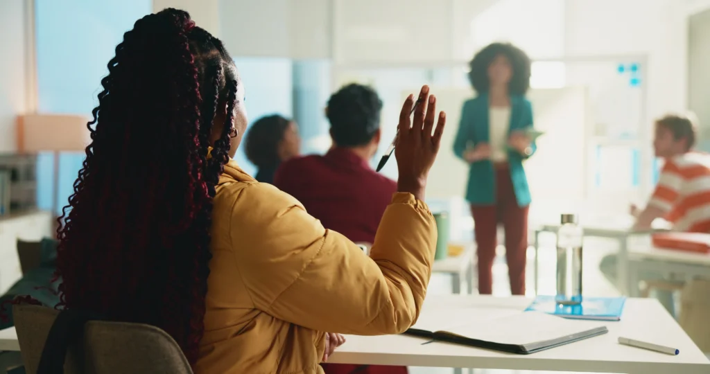 O que o Saeb 2023 revela sobre a educação antirracista?
