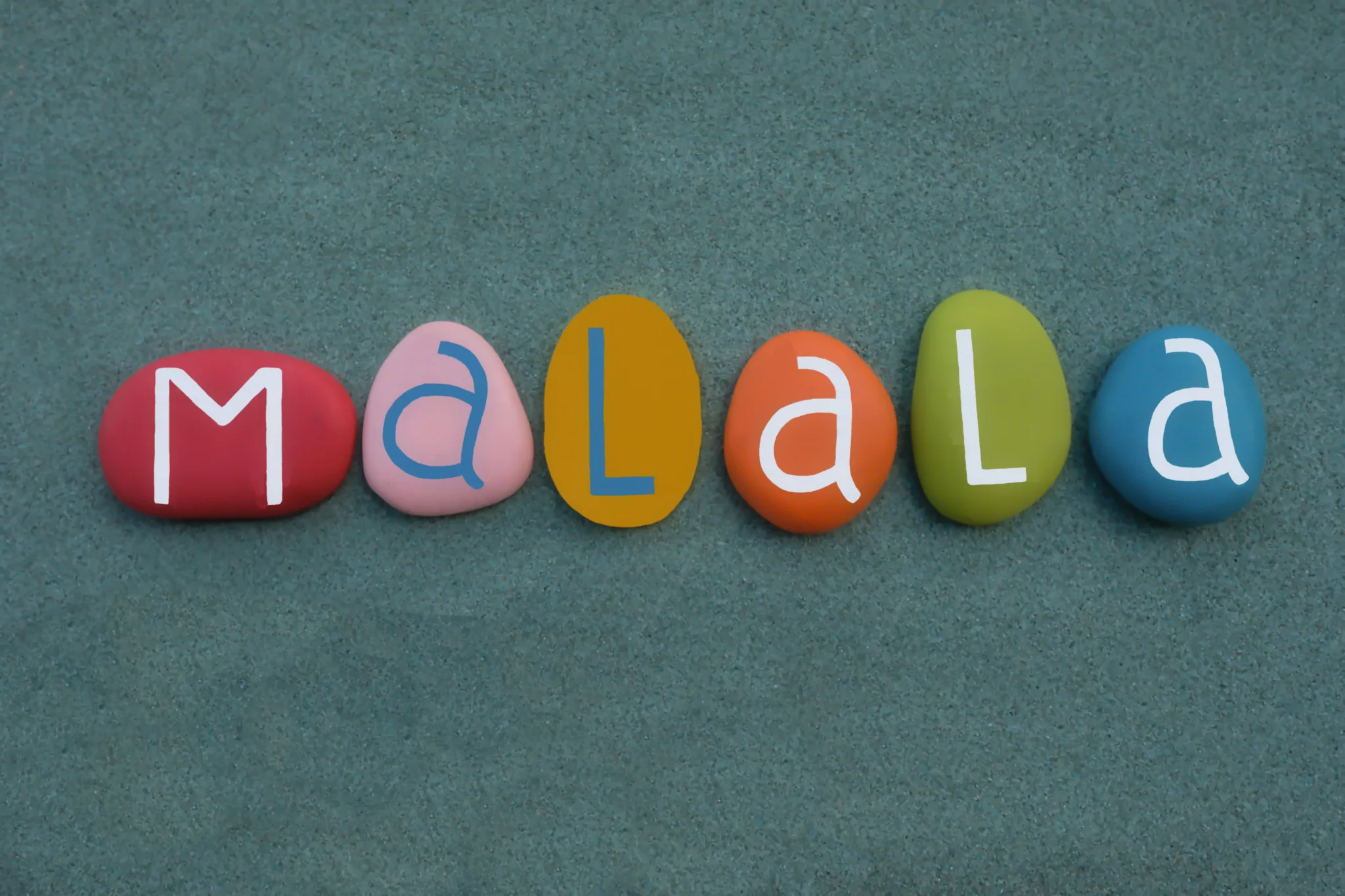 Pedras com o nome Malala