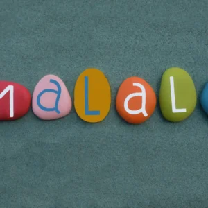 Pedras com o nome Malala