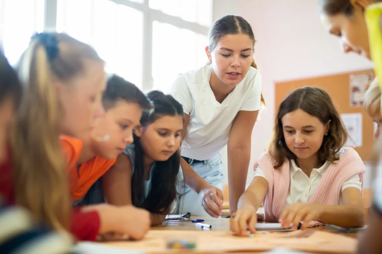 LEI DE DIRETRIZES E BASE DA EDUCAÇÃO