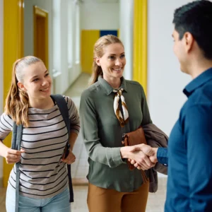 Por que uma família escolhe uma escola? O que o Jobs to be Done pode nos ensinar